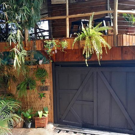 Chale Bambu3 Apartment Cunha Luaran gambar