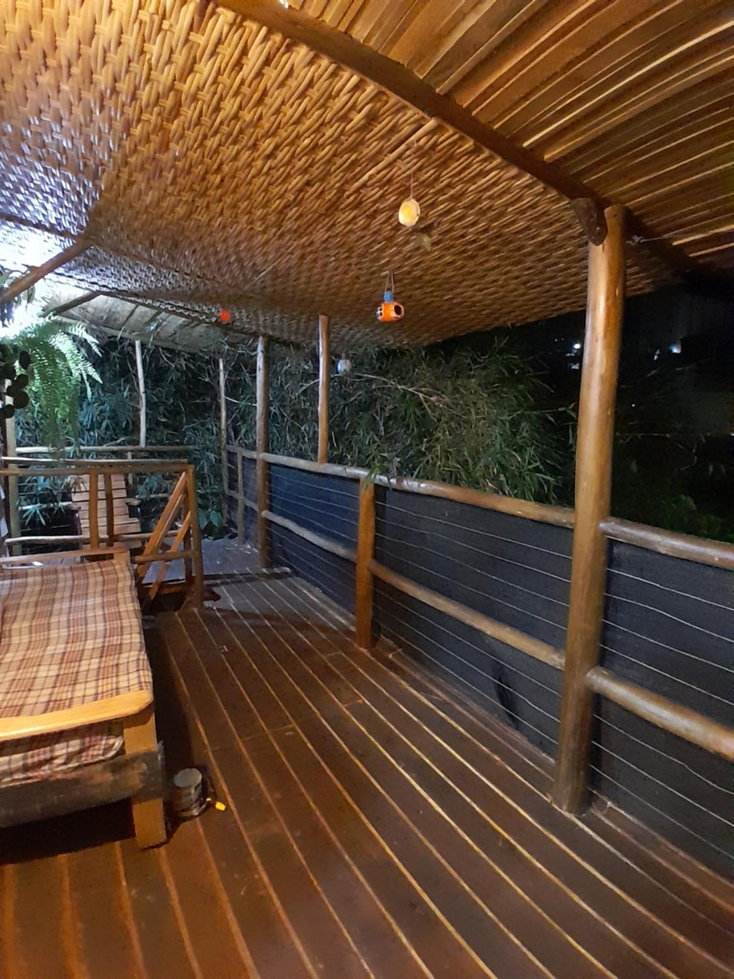 Chale Bambu3 Apartment Cunha Bilik gambar